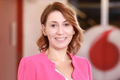 Vodafone Red kullanıcısı yılda 1 trilyon mesaj attı