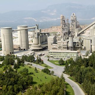 Ruhsat krizinde, Bursa Çimento yargıya gidiyor