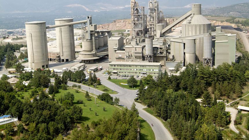 Ruhsat krizinde, Bursa Çimento yargıya gidiyor