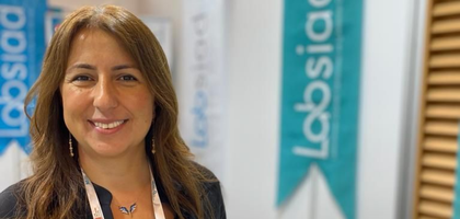 Laboratuvar ürünleri sanayicilerinin ilk kadın Başkanı Nihal Özçelik