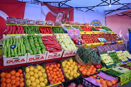Şubat ayında domates, sebze ve meyve miktarı azaldı, fiyatları arttı