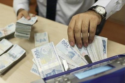 Yatırımcının TL tercihine bir darbe de bankalardan