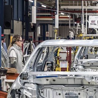 Otomotiv üretimi ilk 5 ayda yüzde 1,4 azaldı