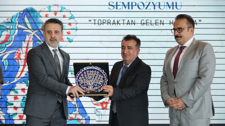 Anadolu’nun seramik kültürü Bursa’da konuşuldu