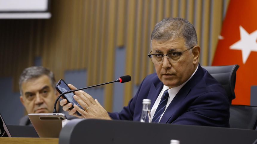 Cemil Tugay’dan 'yetki paylaşımı' tepkisi