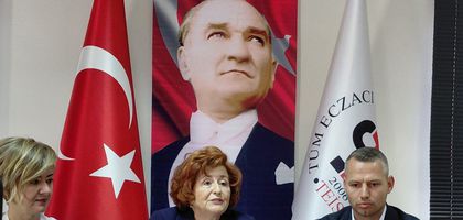 TEİS Başkanı Saydan'dan internetten ilaç satışı girişimlerine tepki