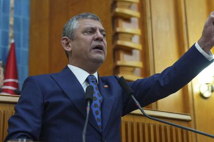 Özgür Özel: Cesareti olan bu iddianamenin 40 sayfalık özetini çıkarsın