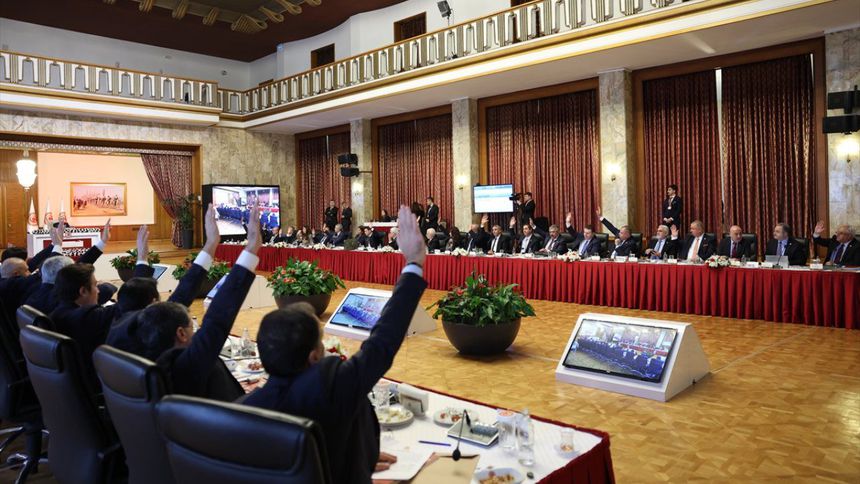 'Terörsüz Türkiye' raporu oy çokluğuyla kabul edildi