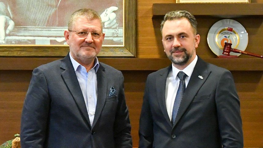 Ahmet Öztürk: Antalya Hızlı Tren Projesi yatırım programına alınmalı