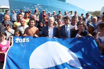 İznik ve Karacabey'den sonra Eşkel'e de Mavi Bayrak