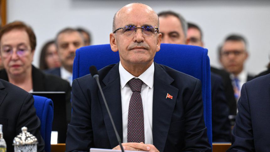 Bakan Şimşek: Reel sektörün finansmana erişim imkanlarını artırıyoruz