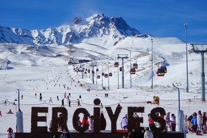 Erciyes, dünyanın en iyi 25 kayak merkezi arasına girdi