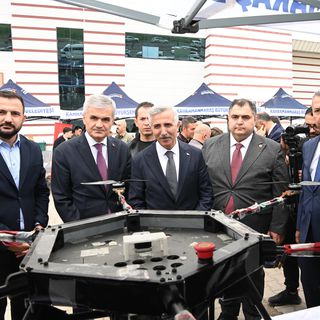 Teknoloji Tutkunu Gençler Robotik Festivalinde Buluştu