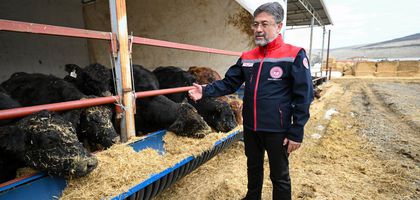 Yumaklı'dan 'kırmızı et' açıklaması: Yüzde 90 ile 93 arasında yeterliliğimiz var