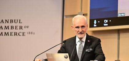 'AB ile güçlü ekonomik entegrasyon için daha seçici ve stratejik bir sanayi yapısı gerekiyor'