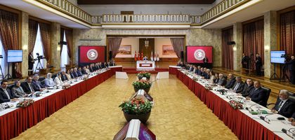 Siyasi partiler süreç komisyonuna önerilerini hazırlıyor