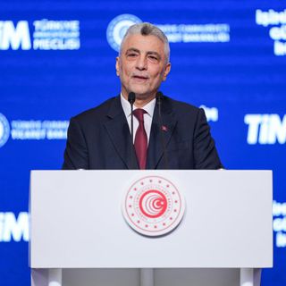 Bolat: 390 milyar dolarlık ihracat hedefini gerçekleştirmiş olmanın mutluluğunu yaşıyoruz