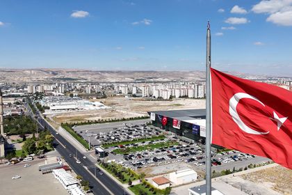 Kapının kolu ihracat, kilidi finansman