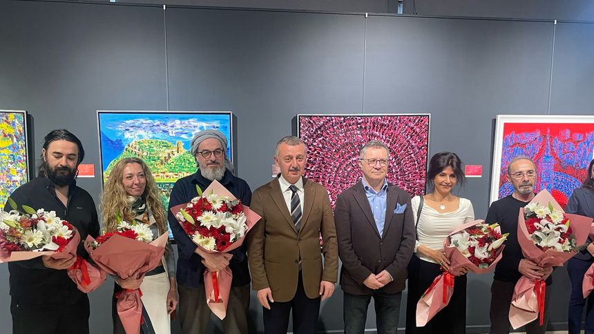 Kocaeli’de '30 Derece Doğu Meridyeni' sanat sergisi açıldı