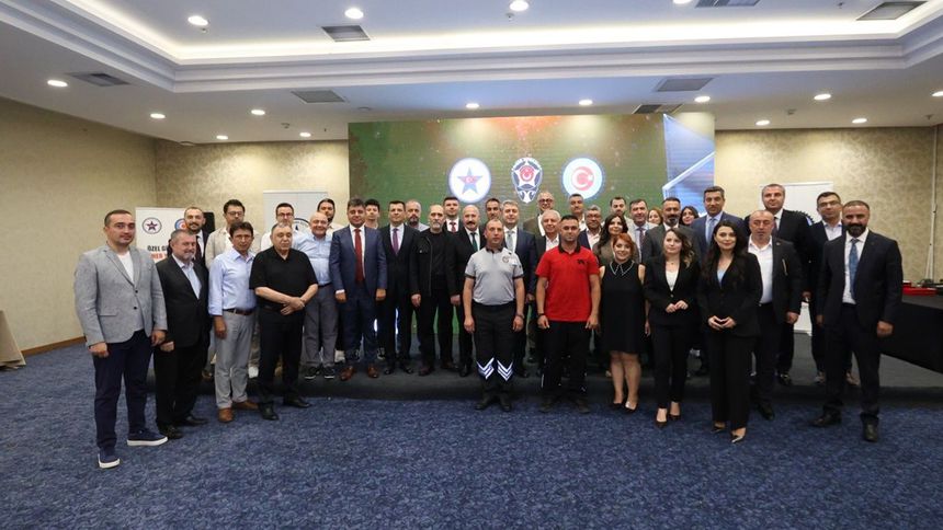 Güvenlik-İş Sendikası'ndan EKONOMİ'ye teşekkür plaketi