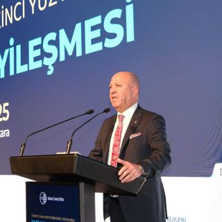 Ardıç: Sanayisiz kalkınma, yazılımsız sanayi olmaz