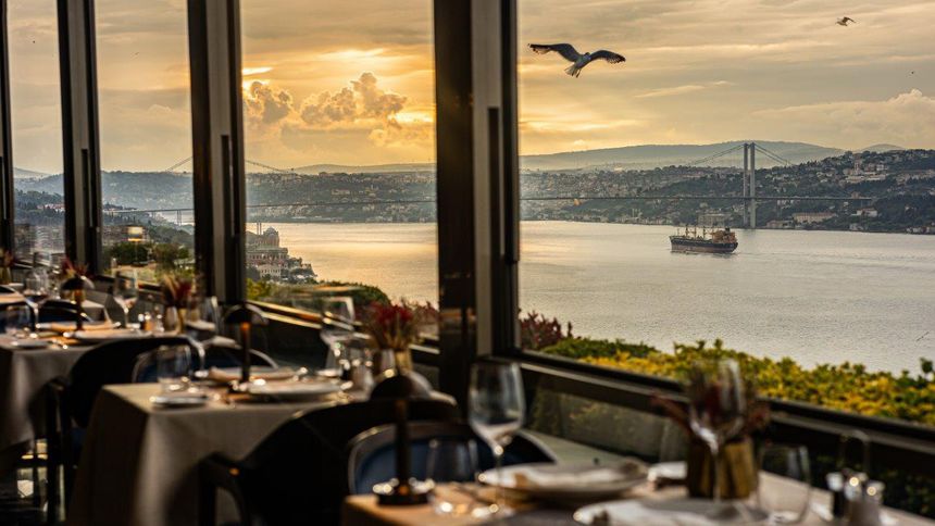 'Four Hands Dinner' usta şefleri Izaka Terrace’ta buluşturuyor