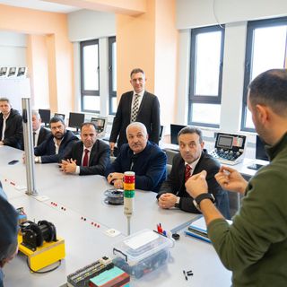 GTO, 2 milyon 723 bin TL destek sağlanan meslek liselerindeki projeleri yerinde inceledi