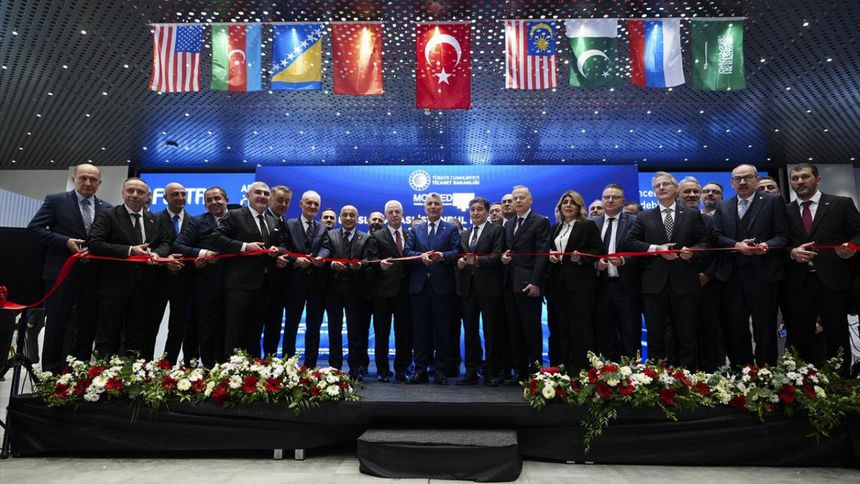 Bakan Bolat: Mobilya sektörünü parlak günler bekliyor