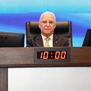 'Vize kalktı, Çinliler turist gibi gelip makine satıyorlar'