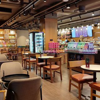 Kahve Dünyası, Zafer Plaza’da ikinci şubesini açtı