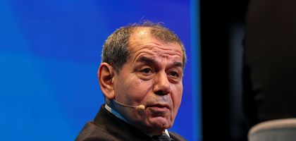 Galatasaray sponsorluk gelirini 100 milyon Euro’nun üzerine çıkarmayı hedefliyor